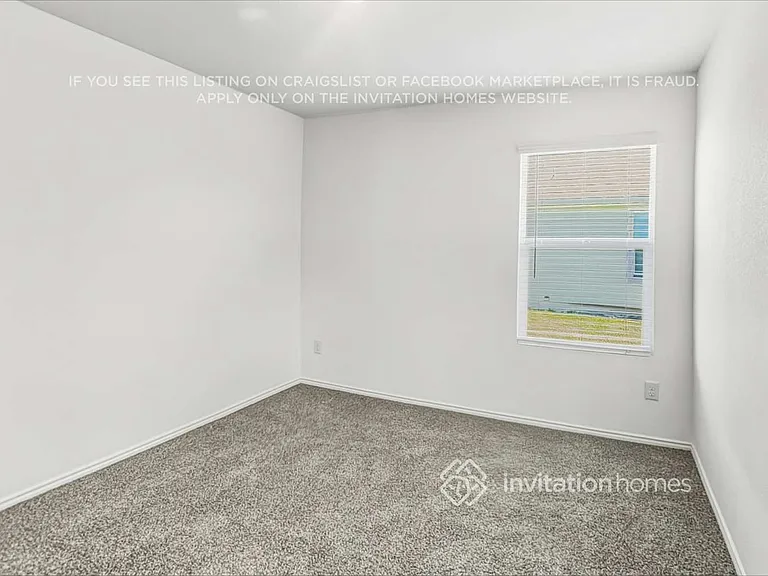 5406 Longshadow Dr — Photo 13