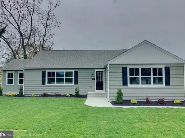 562 N 3rd St, Hammonton, NJ 08037
