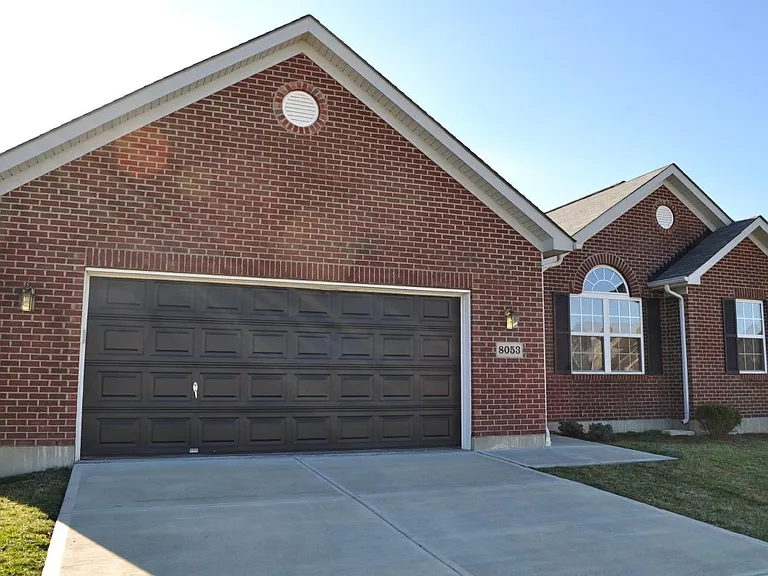 8053 Seabury Ct — Photo 1
