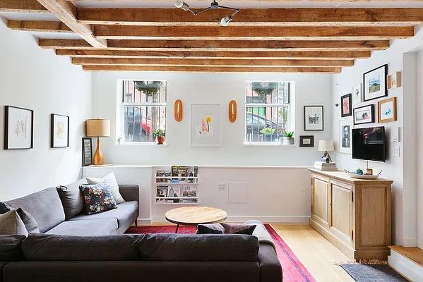 Sold by Compass | media 3