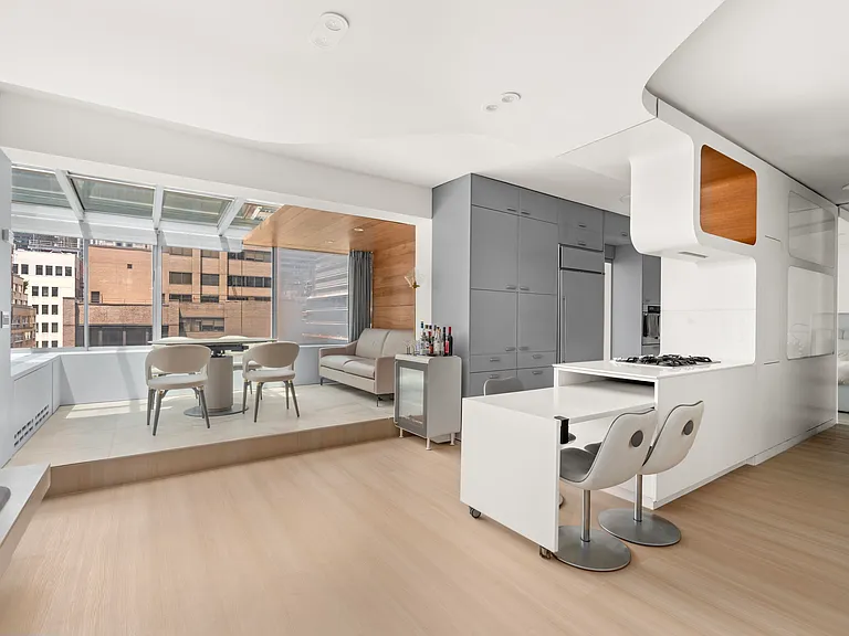 200 E 58th St #16F — Photo 4