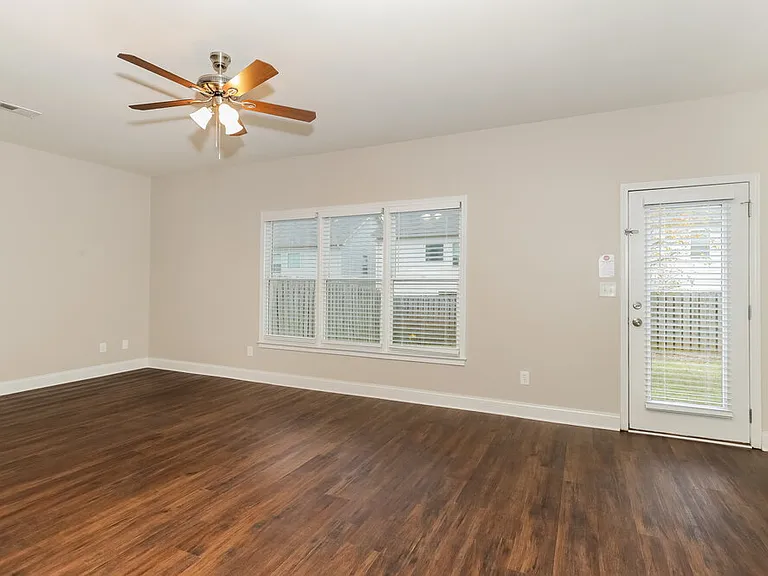 45 Celtic Ct — Photo 6