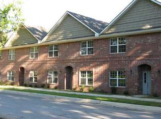 606 SW 5th St, Bentonville, AR 72712