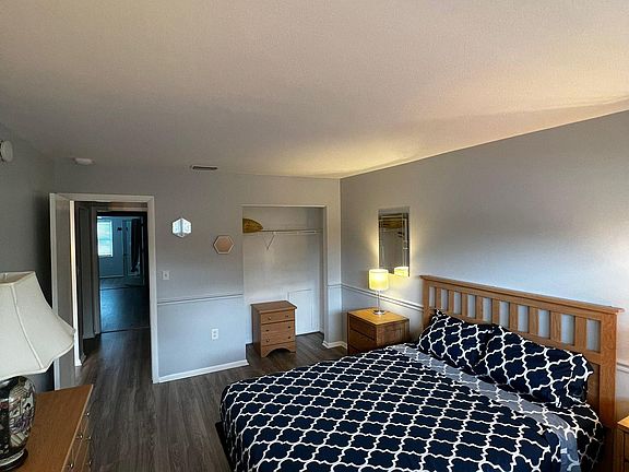2nd image of 5060 76th Ave N APT 111