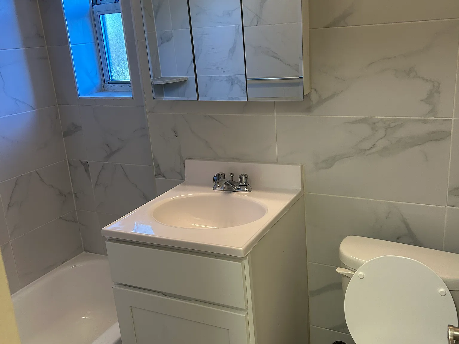 Studio, 500 sqft, $1,600 — Photo 4
