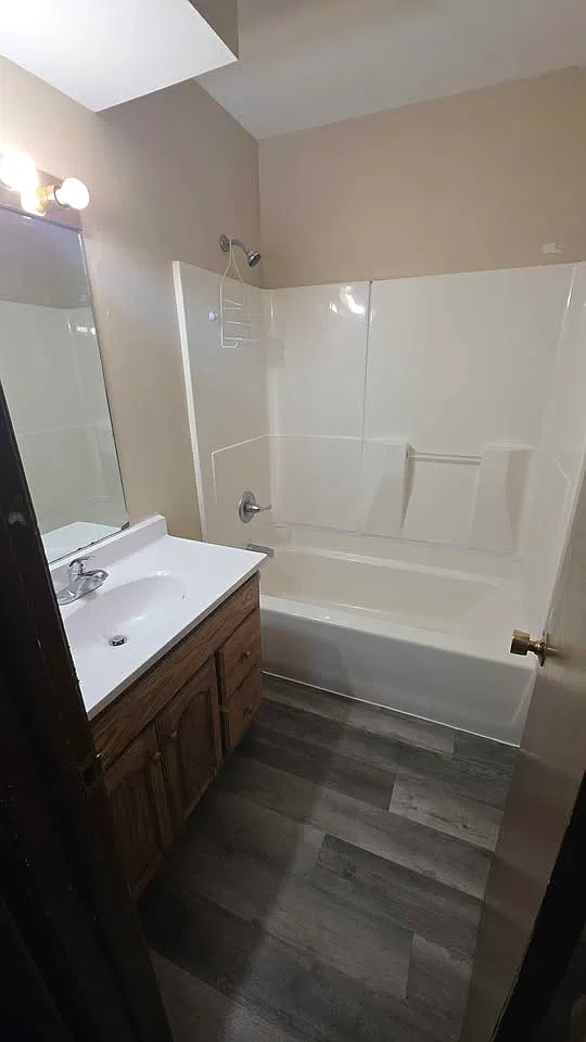 2 bed, 950 sqft, $1,135 — Photo 4