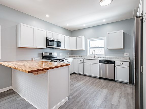 3rd image of 74 Lincoln Avenue