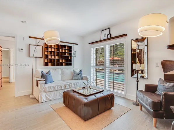 45 Antilla Ave APT 1G, Coral Gables, FL 33134