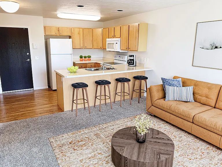 Highlands Ridge Apartments — Photo 6