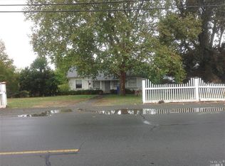 1061 Terrace Dr, Napa, CA