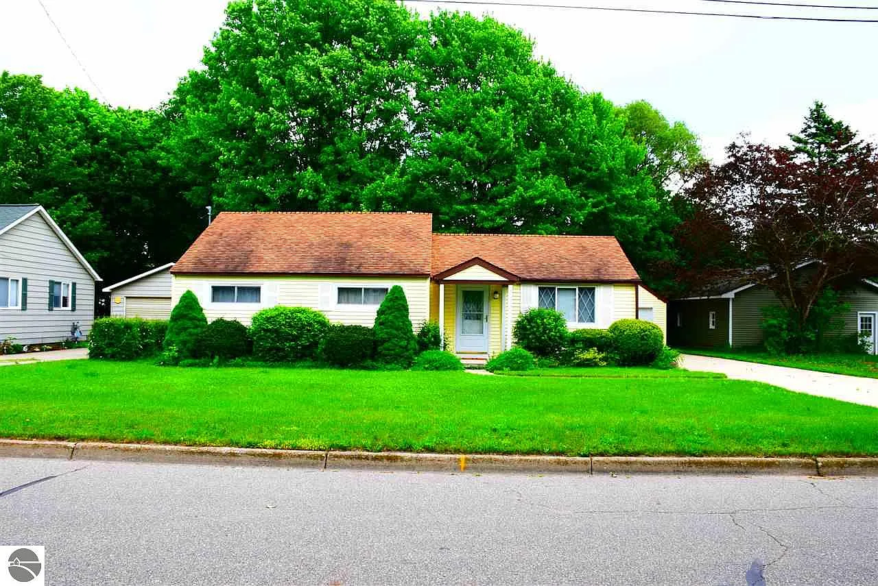 716 Neier Rd photo 1