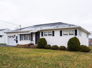 162 Willow Ave, Rochester, NY 14609