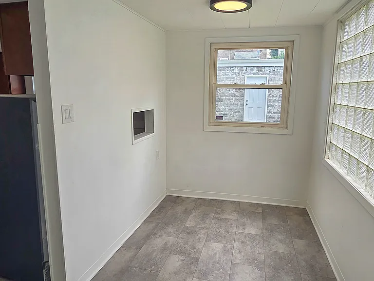346 E 12th Ave — Photo 40