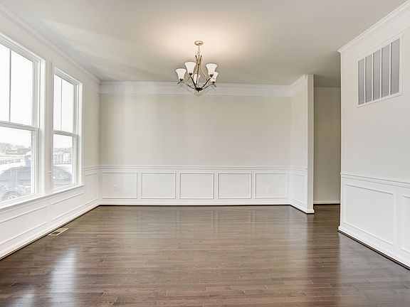 The Belmont - Dining Room