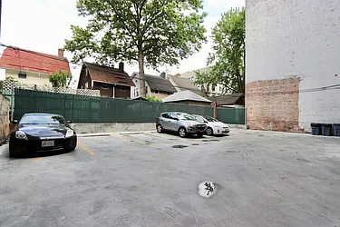 Rented by Arche Nest LLC