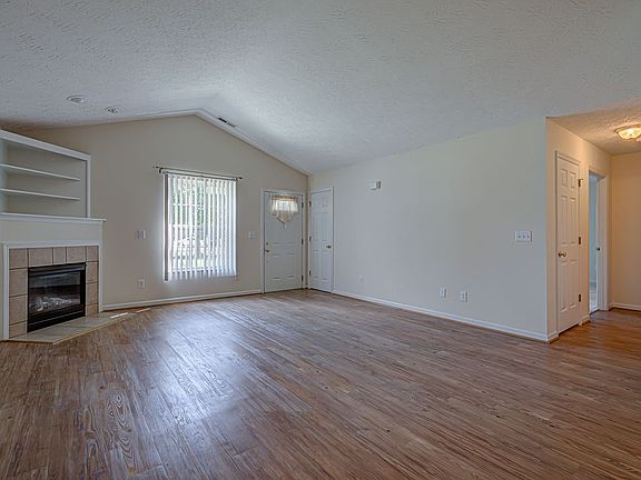 4th image of 5401 Hester Rd