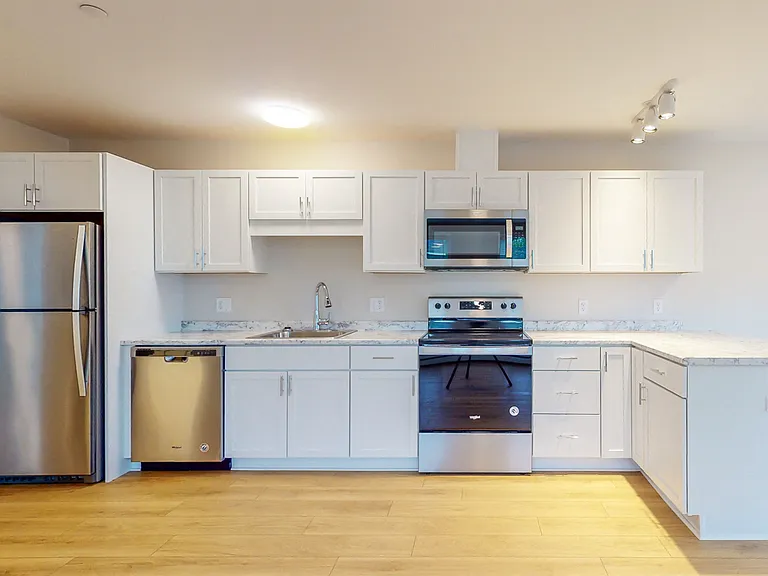 Hayloft Apartments — Photo 28