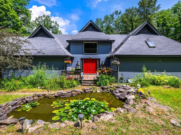 87 West Mountain Inn Road, Arlington, VT 05250