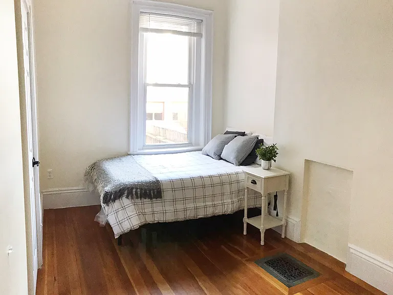 36 Beacon St #1 — Photo 14