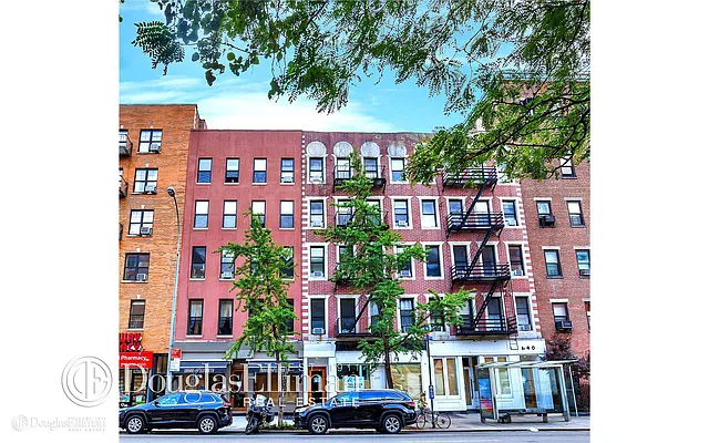 Rented by Douglas Elliman | media 39