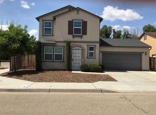 5835 E Voorman Ave, Fresno, CA