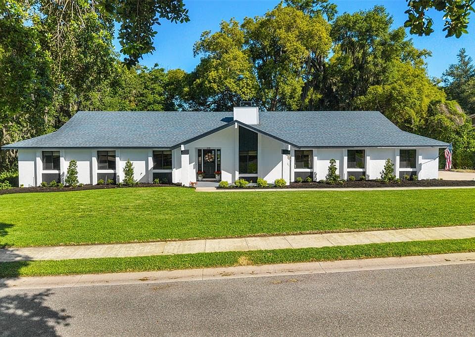 1st image of 457 FORESTWOOD LANE