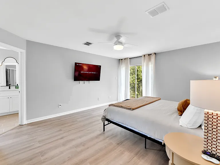 3207 Deer Trl — Photo 15