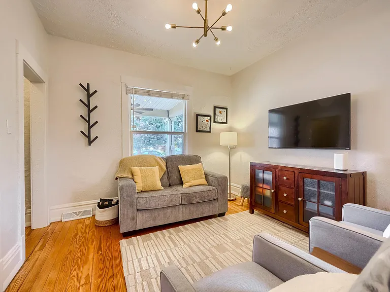 3039 S Bannock St — Photo 20