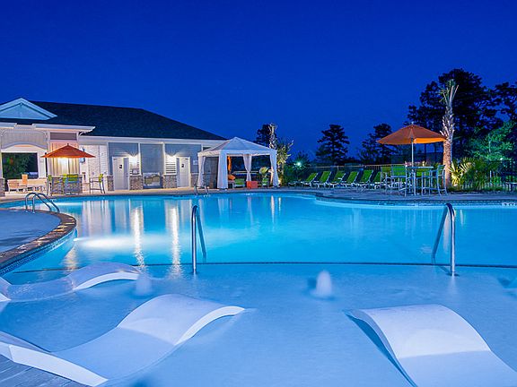 Sparkling Swimming Pool at Hawthorne at Leland in Leland, NC
