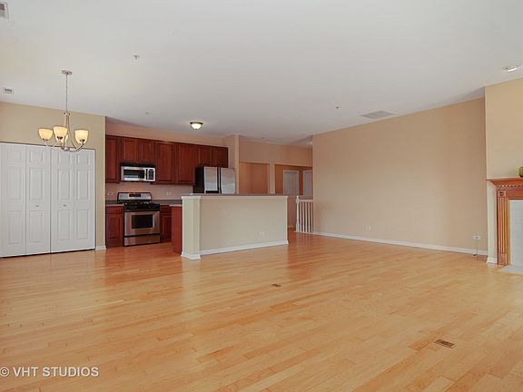 5th image of 92 Johnson Ct