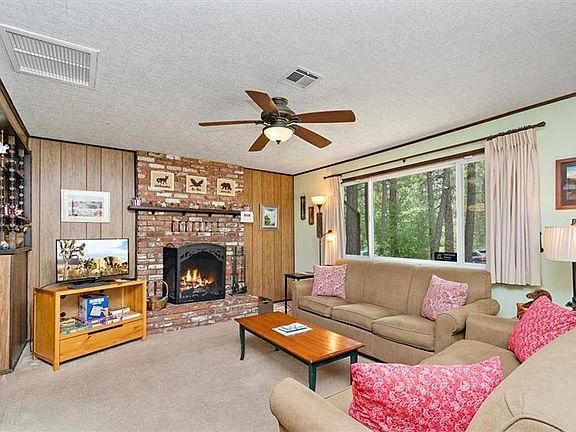 4th image of 40092 Hillcrest Dr