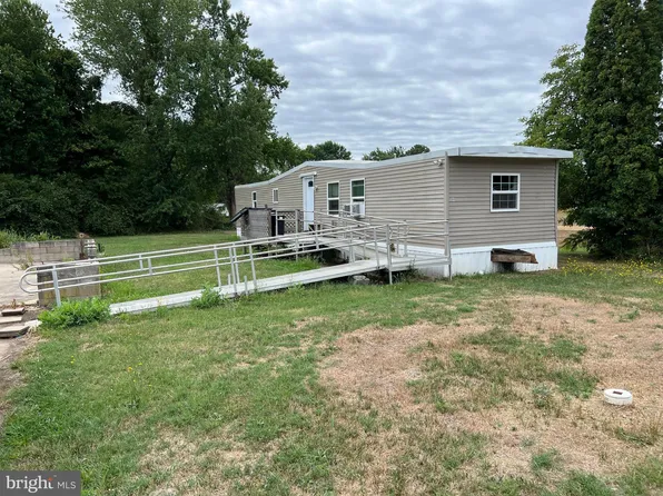 84 Bertha Dr, Magnolia, DE 19962
