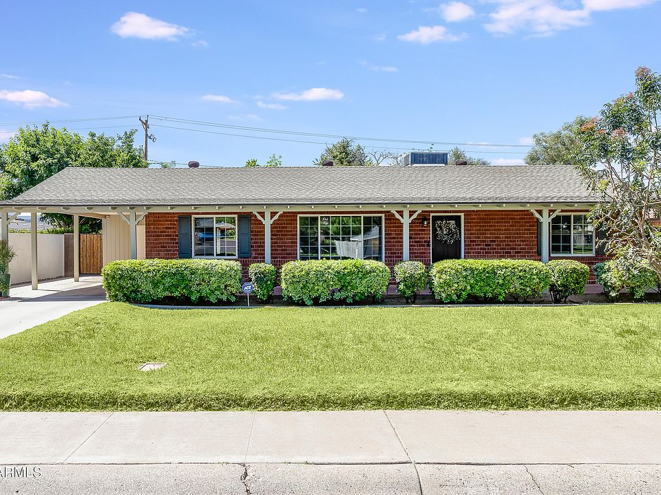 1st image of 3721 E CLARENDON Avenue