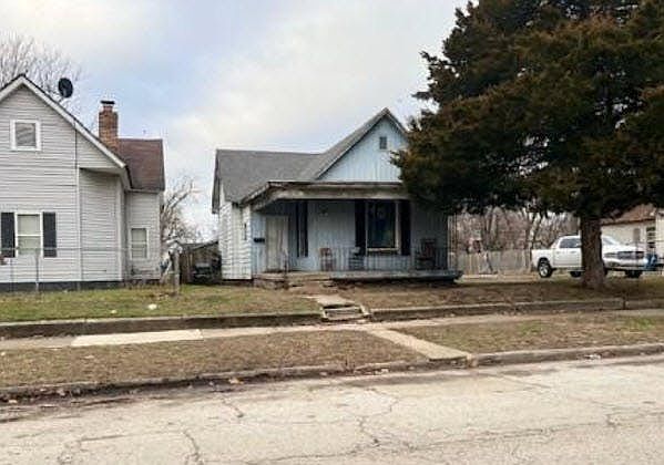 1st image of 610 14th Half St
