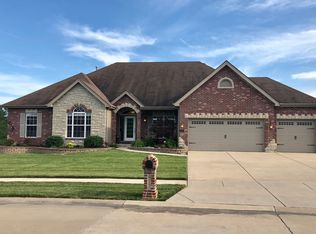 416 Highland Meadows Pl, Wentzville, MO 63385