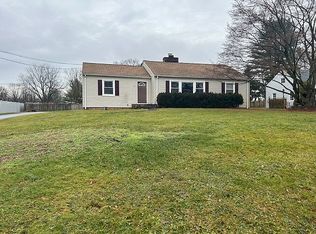 10 School Rd, Whitehouse Station, NJ 08889