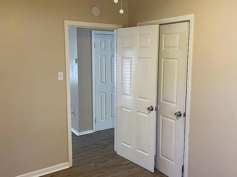 309 Macklyn St — Photo 18
