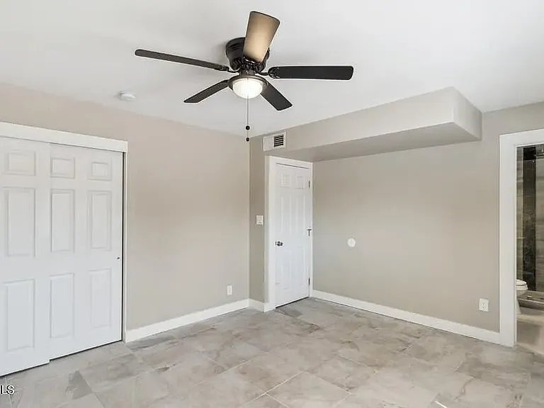 1737 E Manhatton Dr — Photo 12