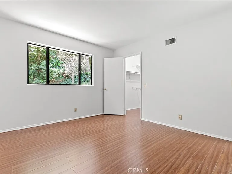 1321 Greenbriar Rd — Photo 48