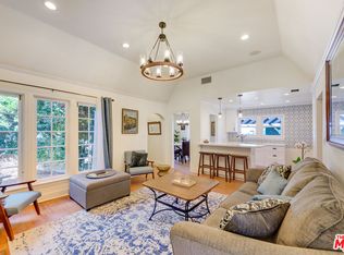 8818 Rosewood Ave, West Hollywood, CA 90048