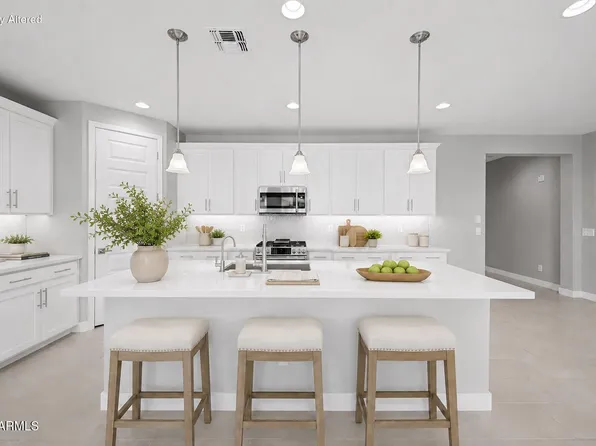17822 W OREGON Avenue, Litchfield Park, AZ 85340
