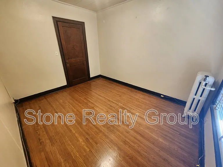 525 S 6th St #4 — Photo 7