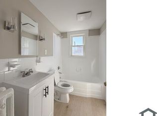 44 Cabot St #7, Beverly, MA 01915