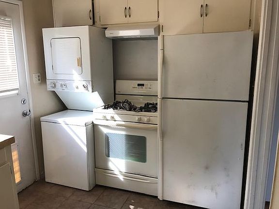 5th image of 4848 W Mountain View Dr