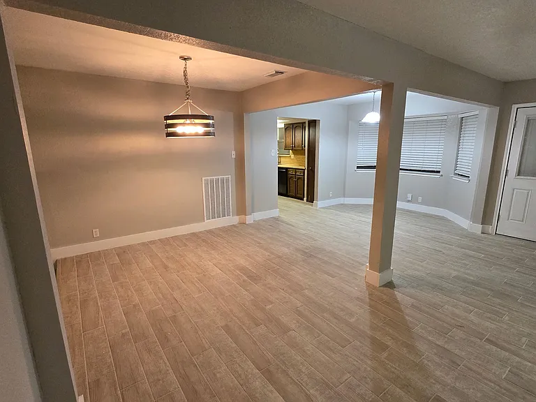 14026 Rocky Pine Woods St — Photo 8
