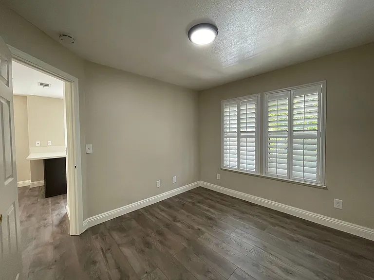 1824 T St #D — Photo 8