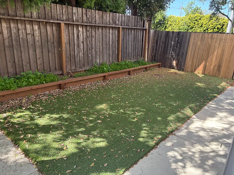 1017 Madera Ave #A — Photo 6