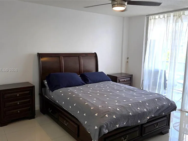 1351 NE Miami Gardens Dr #511E — Photo 6