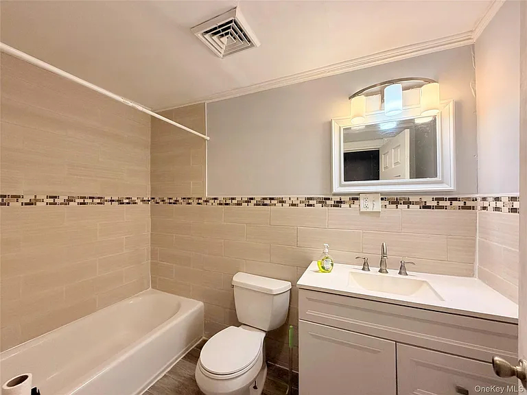 36 Wallkill Ave — Photo 8