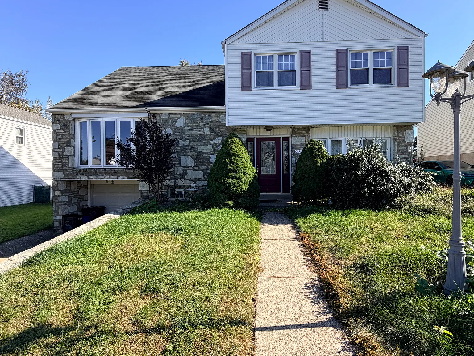 4 bed, 1800 sqft, $3,300 — Photo 2